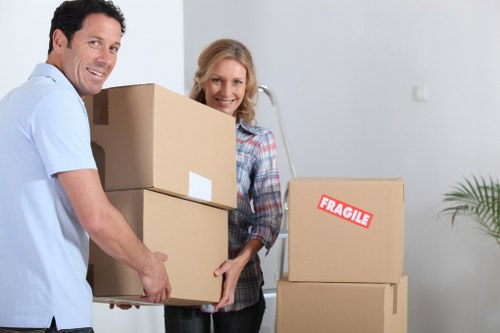 Removal van Paddington supporting a smooth London relocation
